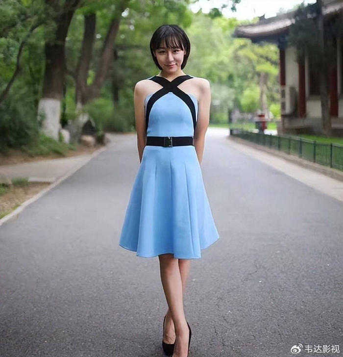 邓琳琳:中国最矮奥运冠军,退役后北大就读,二次长高成北大女神|邓琳琳