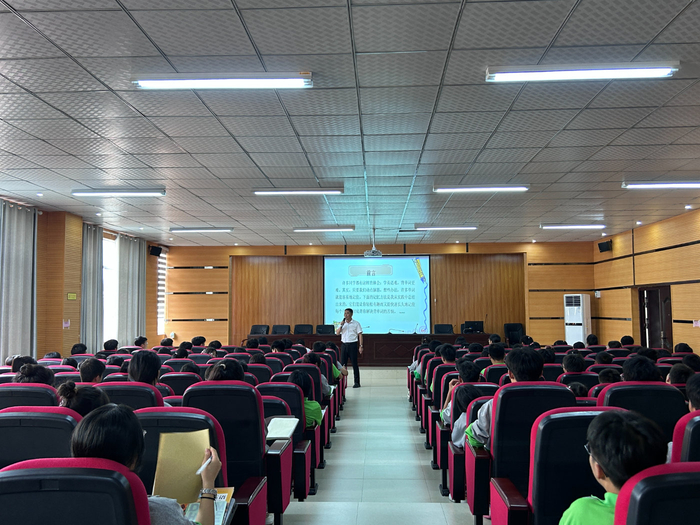 黎平七中举办英语单词记忆方法讲座|黎平|七中|讲座_新浪新闻