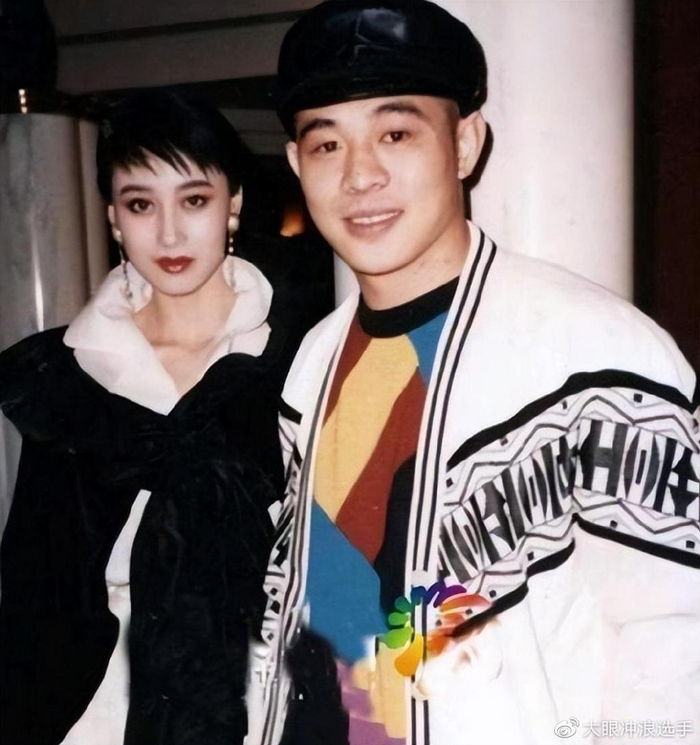 外人看来是掉进蜜罐,甜蜜背后皆是眼泪|智利|利智|李连杰_新浪新闻