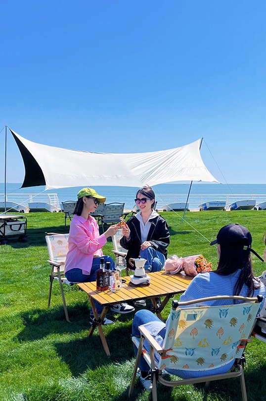 别问了,春天露营这几个地方绝了!__财经头条