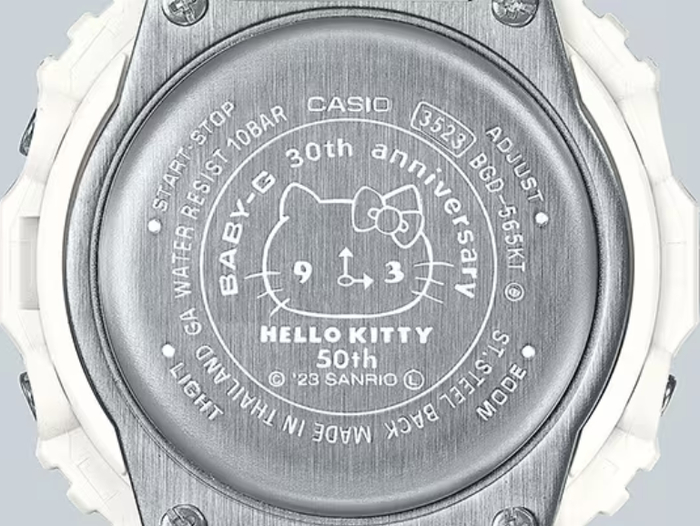 hello kitty|优衣库_新浪新闻