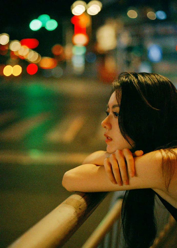 赵今麦港风写真集