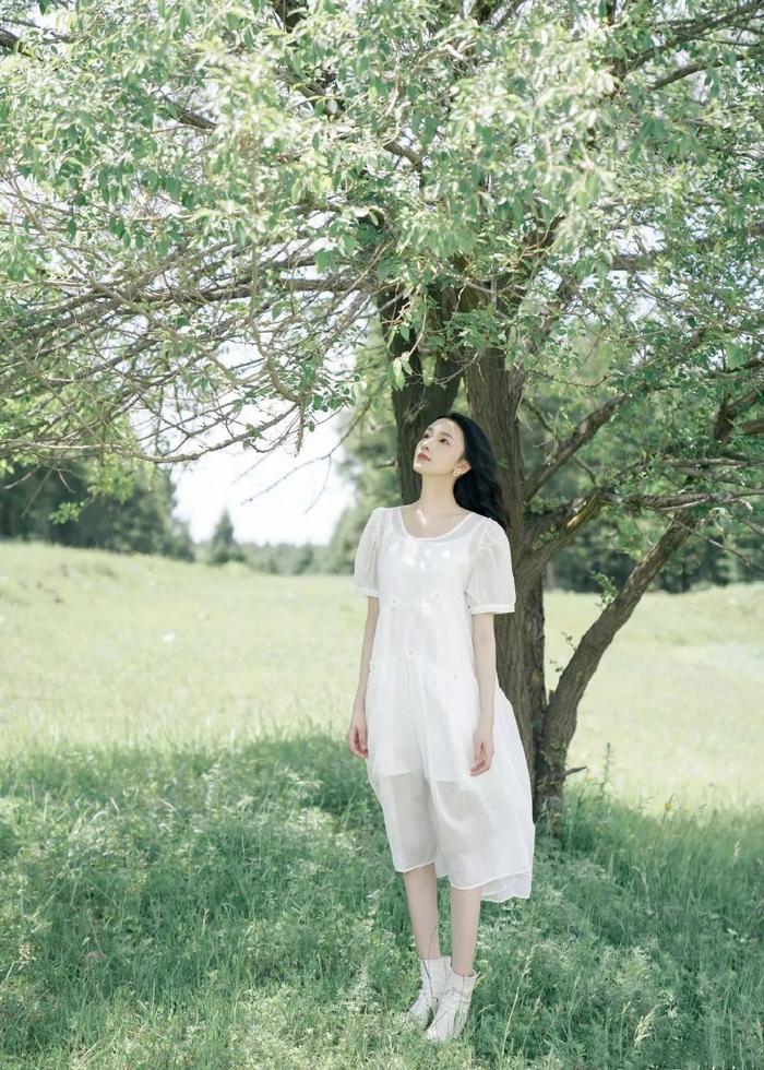 普通女孩子照图片