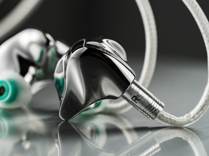 万元内新当红炸子鸡达音科静电圈铁耳机川