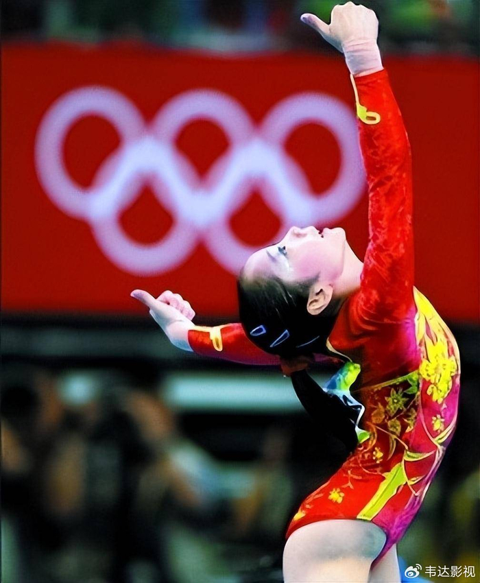 邓琳琳:中国最矮奥运冠军,退役后北大就读,二次长高成北大女神|邓琳琳