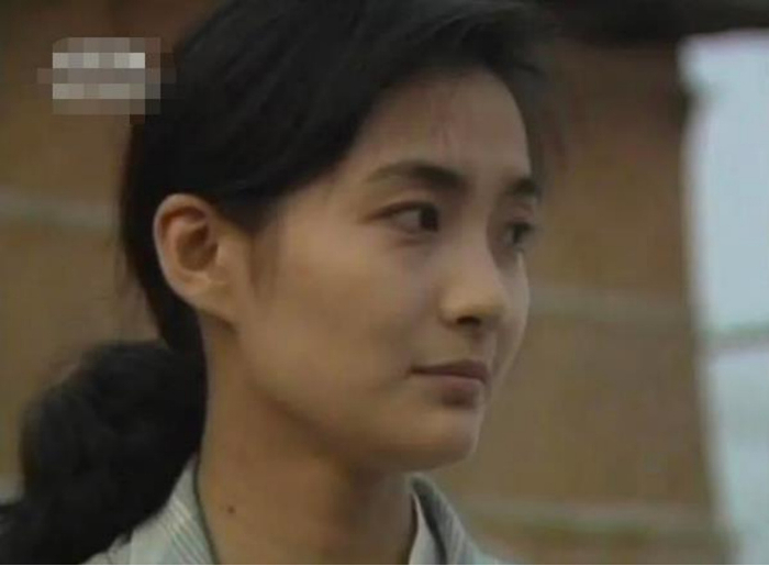 女明星李婷:拿刀逼丈夫离婚,独自抗癌9年离世,亲弟竟急着分遗产