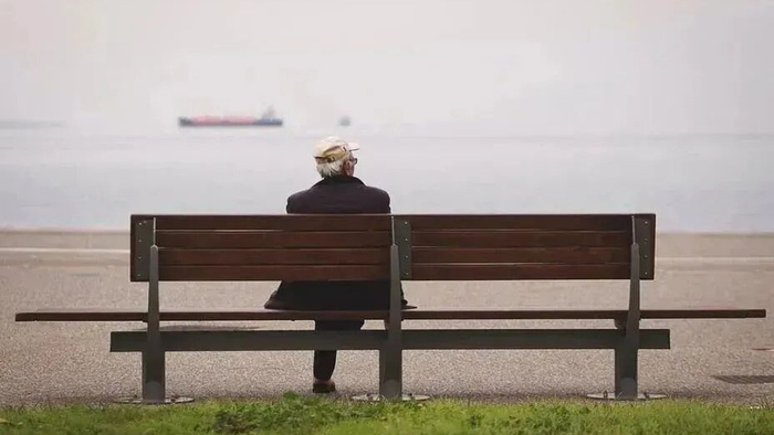 原创|当你老了，不管关系多好，有三个人能不见就别见了，代价太大