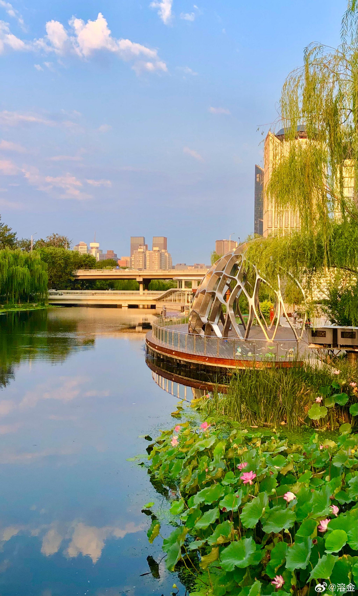 今晨北京亮马河