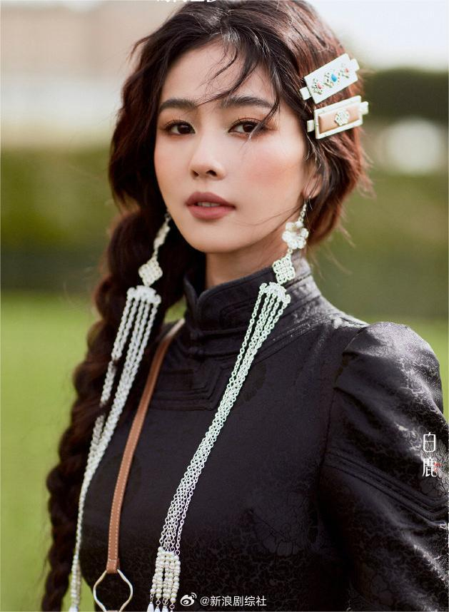 白鹿蒙古妆造型充满原始和野性美民族风服饰也好适合