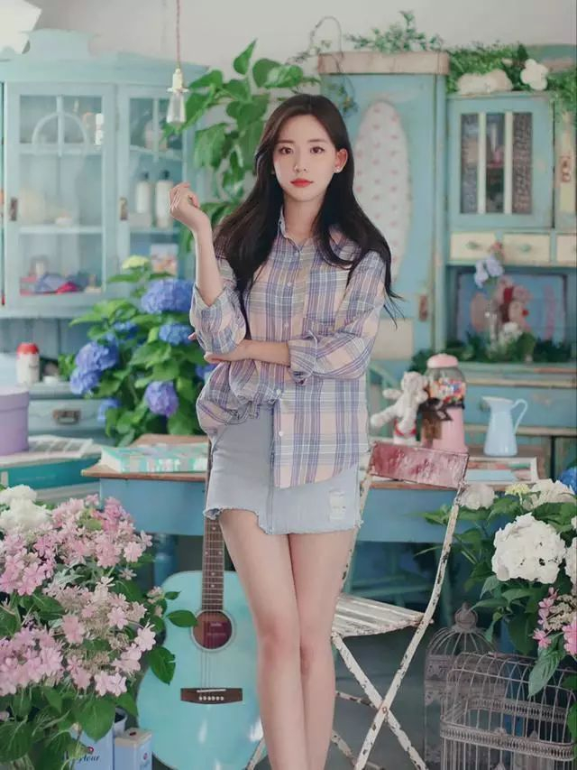 如何拍照好看女生通用拍照姿势学好这15个就够了