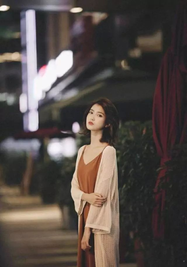 如何拍照好看,女生通用拍照姿势,学好这15个就够了|姿势|女生|上镜