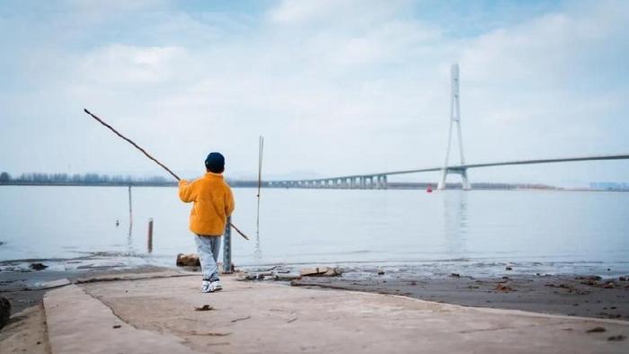孩子长大后跟你亲不亲，其实早有预兆