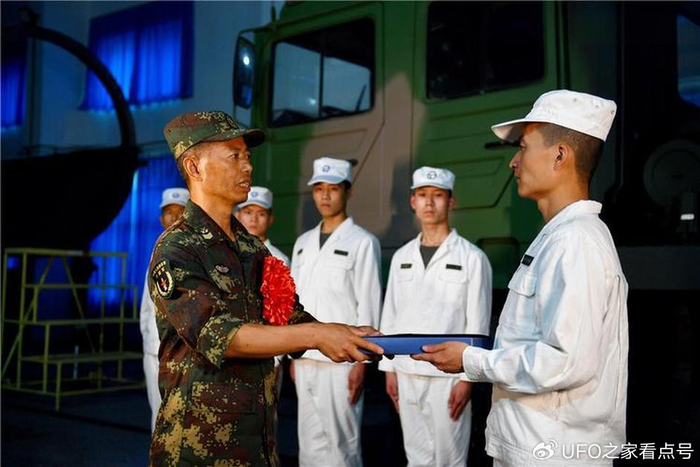 王忠心的第一次入伍