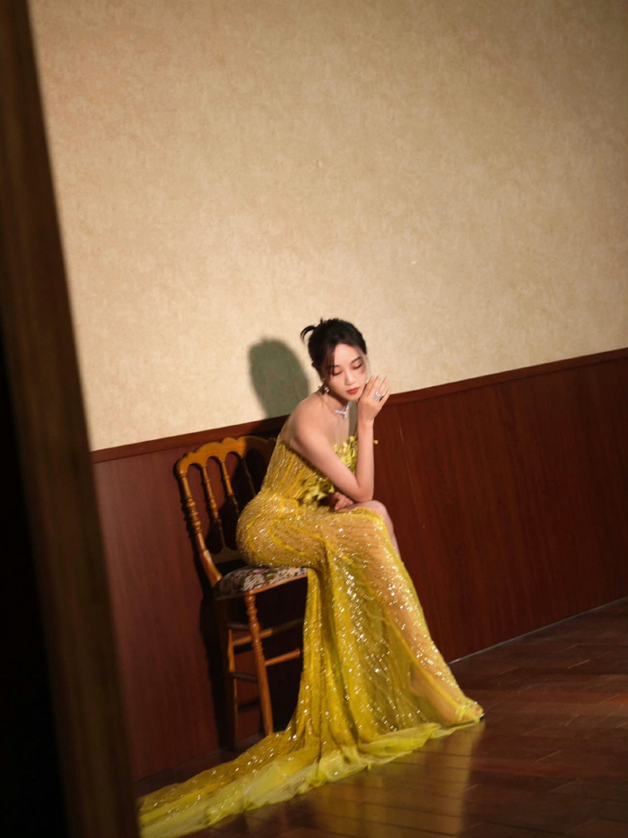 蓝盈莹完美身材