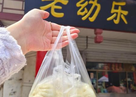 这包子吃的就只有情怀了吧