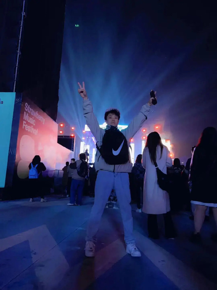 河南南阳的珠宝生意,借淘宝直播火出圈,不小心做了个全国最大|石佛寺