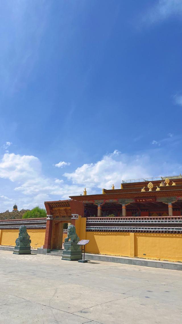 黄河的源头在一个寺院里，原来黄河竟然这么清澈