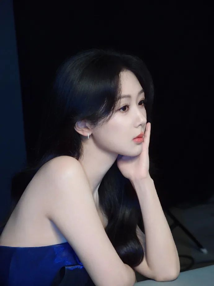 娱乐圈新生代女明星实力与美貌并存的都有谁