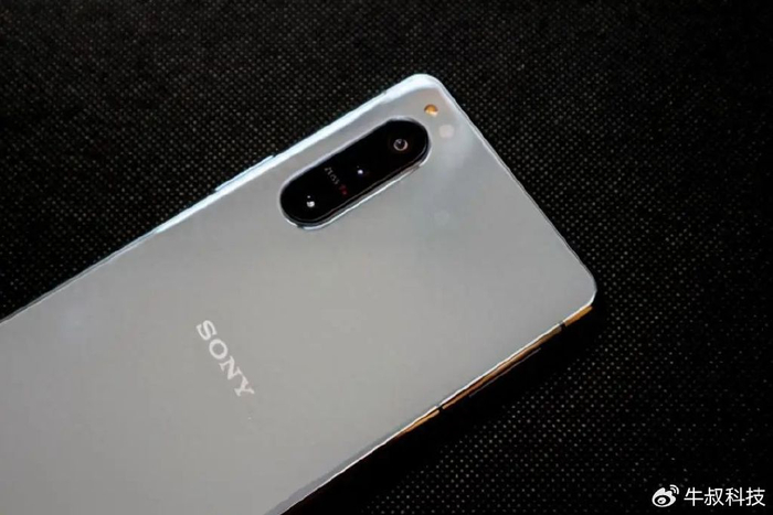 索尼xperia5ii压根不想卖我们当初5999如今五百没人要