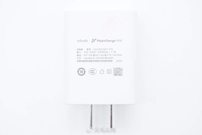 拆解报告:vivo 44w闪充充电器v4440l0a1-cn|士兰微|充电器|电子_新浪