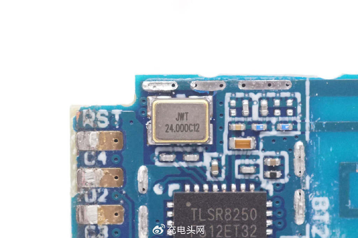 拆解报告:gosund电小酷蓝牙版65w双usb-c氮化镓充电器