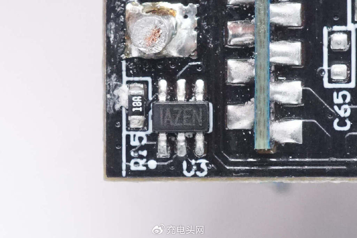 拆解报告:gosund电小酷蓝牙版65w双usb-c氮化镓充电器