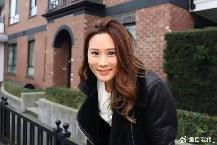 张嘉儿结婚图片