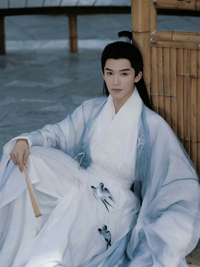 王星越最新古风大片,温润如玉的翩翩公子!