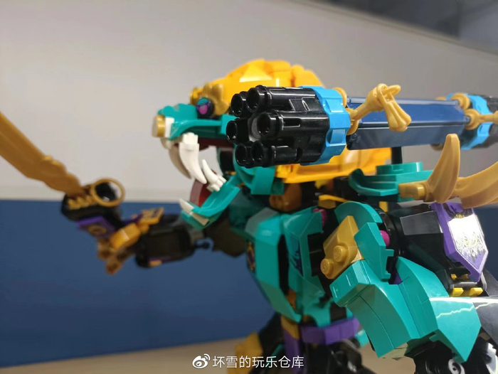 试玩乐高80048狮王战甲狮驼岭二当家的座驾登场