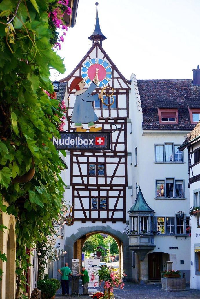 Stein Am Rhein 的意思是莱茵河畔的石头小镇