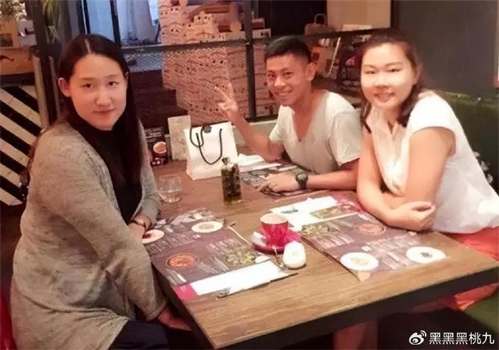 奥运冠军刘子歌:27岁嫁给50岁教练,父母缺席婚礼,如今移居澳洲|运动员|蝶泳|北京奥运会|游泳|金炜_新浪新闻