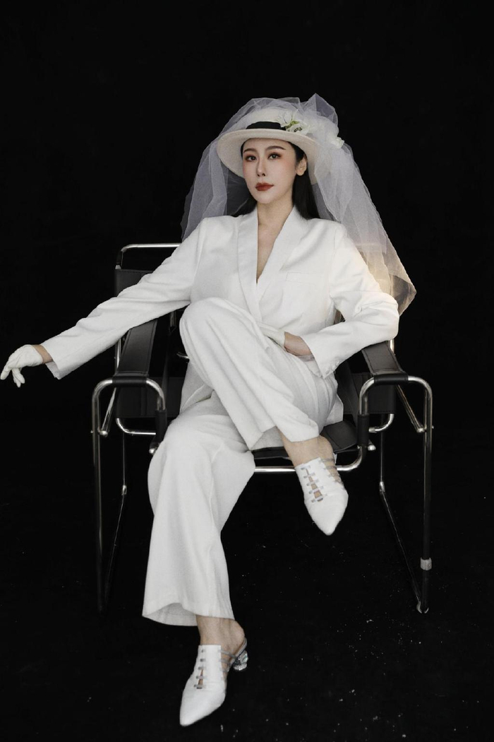 王彦华获第八届华美风尚盛典年度风尚女演员大奖