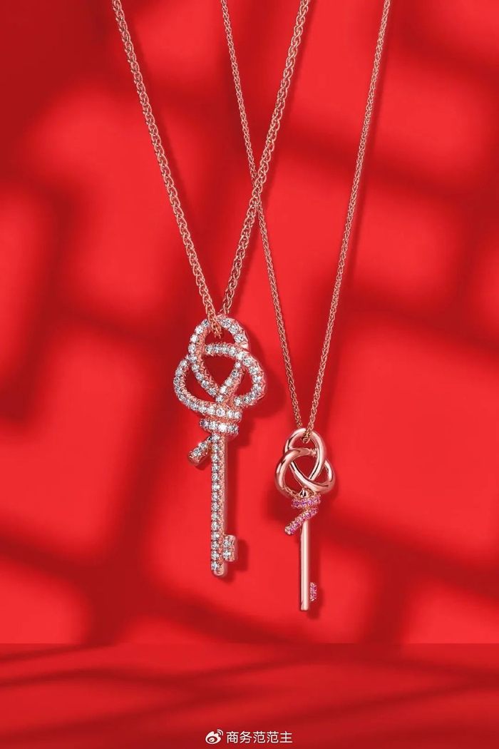 fredfred也是特别适合新年入手的珠宝,今年他家force 10系列带来了多