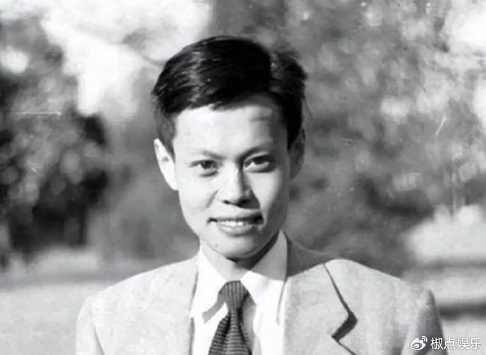 杨振宁长子缺席葬礼真相:深圳换肺术后,最终病逝于美国__财经头条__新浪财经