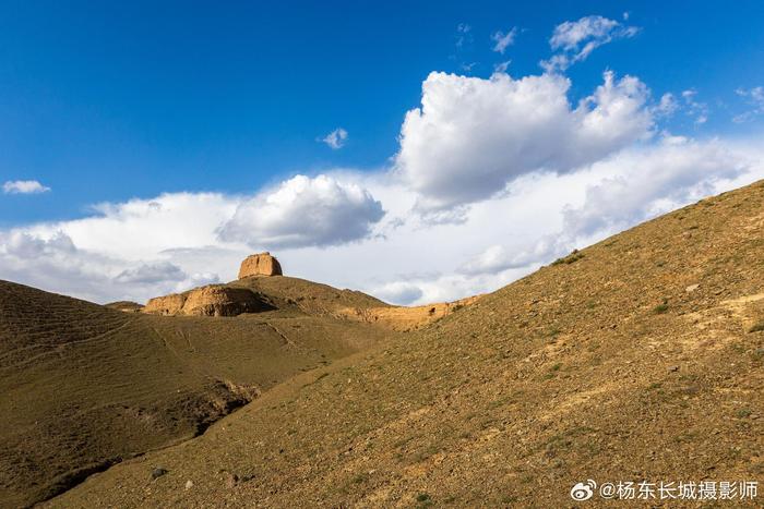 贺兰山明长城遗址图片