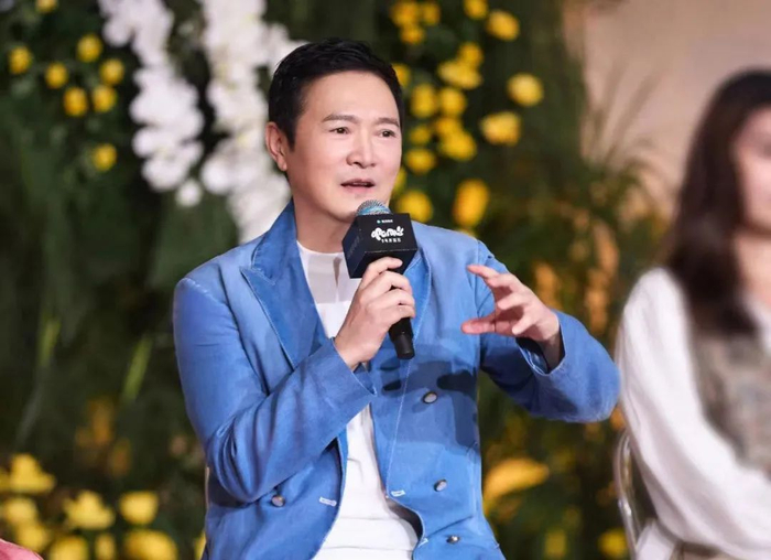 对话汪俊:除了刘亦菲的美貌,玫瑰还有很多其他故事