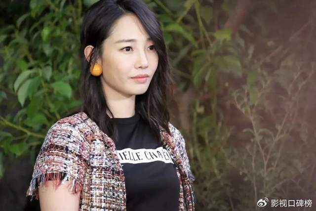 白百何出席品牌活动,又美又飒,显年轻,身材,状态相当好|白百何|白百合