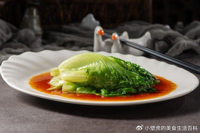 白灼汁蒸鱼豉油用错毁菜!记住三诀窍,鲜味立马升级|鱼肉|白灼海鲜|食材|烹饪|风味_新浪新闻