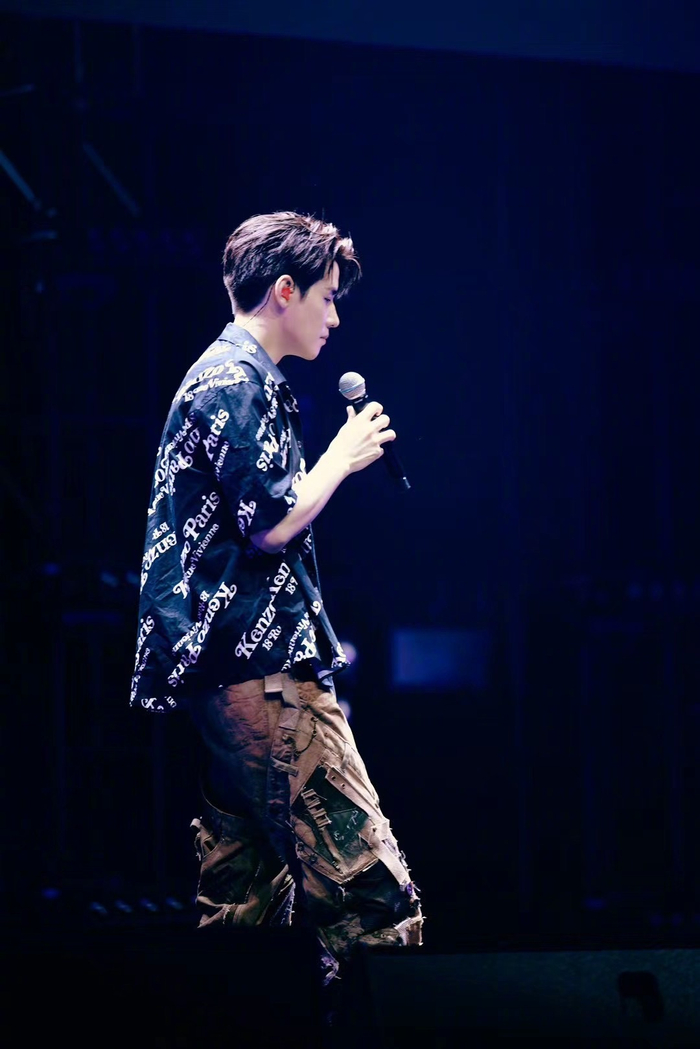 任豪@任豪_evol 的舞台粉有福啦,他带着生日舞台杀回来了!