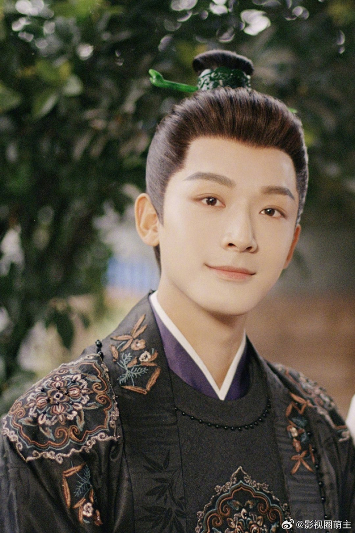 好矜贵的崔王爷远山晚意日暮行舟丰神俊逸天之骄子