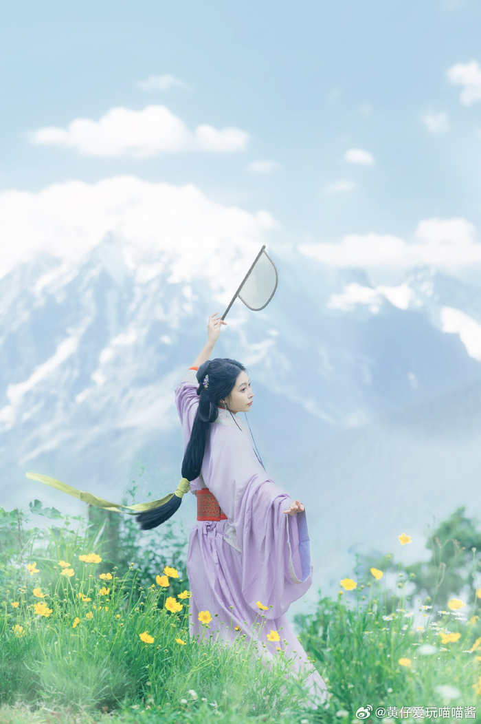 出境:@靠谱的cc酱_ 妆造