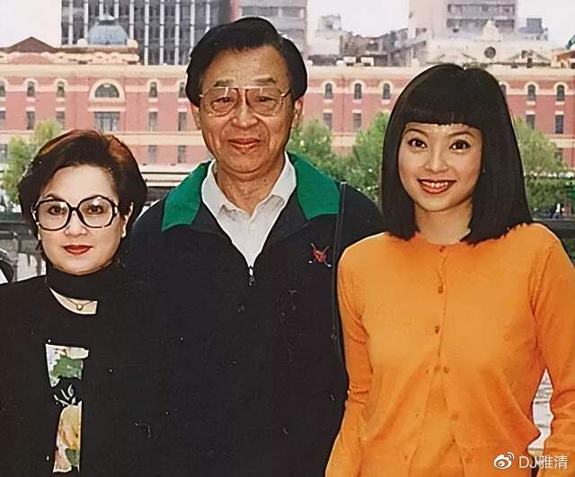 石慧傅奇曝近照 这对香港明星夫妻 相伴70年不离不弃 如今现状如何？|长城|婚姻|影业|银幕_新浪新闻