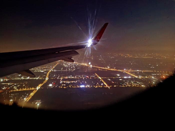 飞机空中夜景图片图片