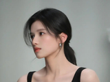 张婧仪方要求《你好星期六》道歉，把张婧仪名牌，贴在周也照片上