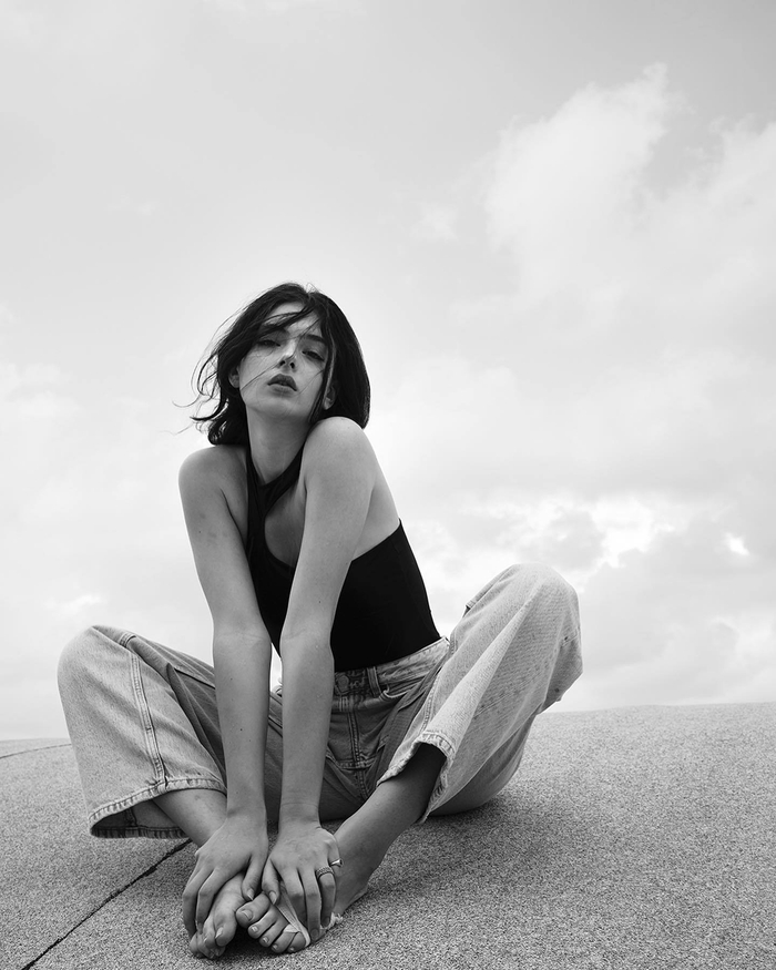 deva cassel 19岁黑白大片 lucia luorio镜头下的女孩特写