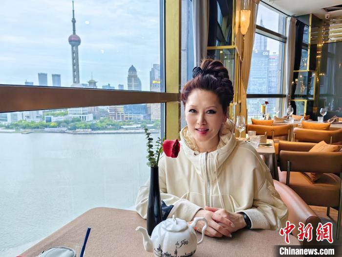 华人艺术家叶璐的百变人生:"逆流而上"追求艺术|歌剧|叶璐|范宇斌