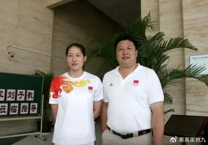 奥运冠军刘子歌：27岁嫁给50岁教练，父母缺席婚礼，如今移居澳洲|运动员|蝶泳|北京奥运会|游泳|金炜_新浪新闻