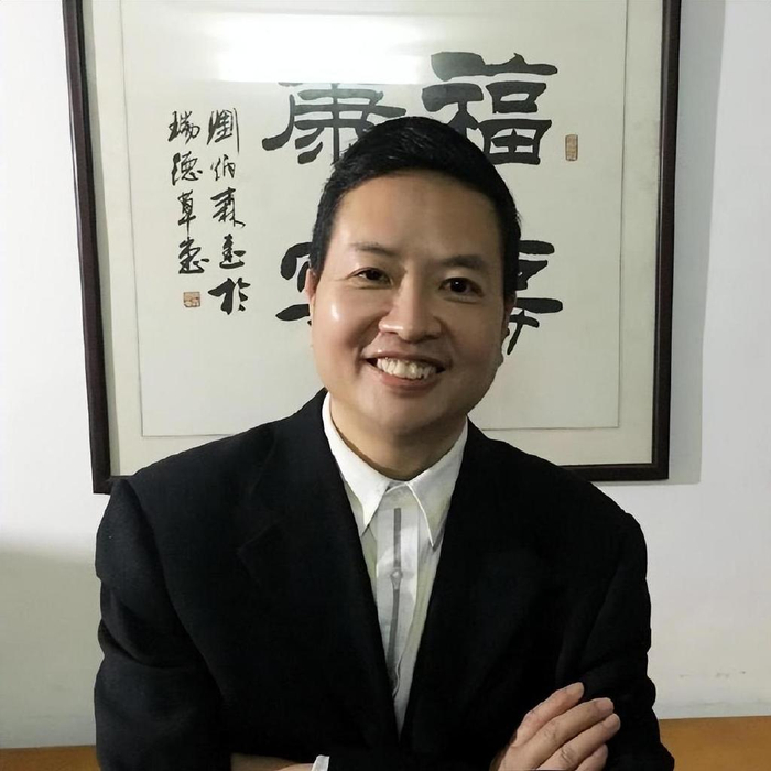 尴尬！著名作家直言：我感觉女篮李梦太单纯了，可能被张隆骗了|张隆|李梦|女篮_新浪新闻