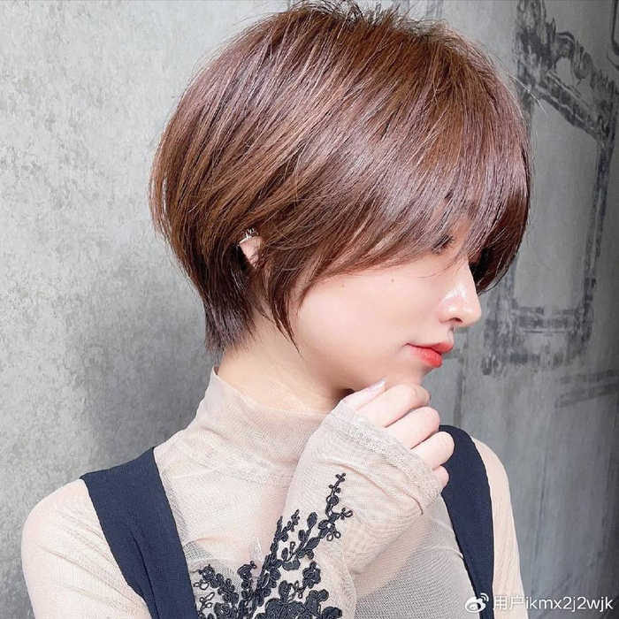 最具人气的女士短发:蓬松瘦脸,层次感满满,剪完显小10岁|层次感|短发
