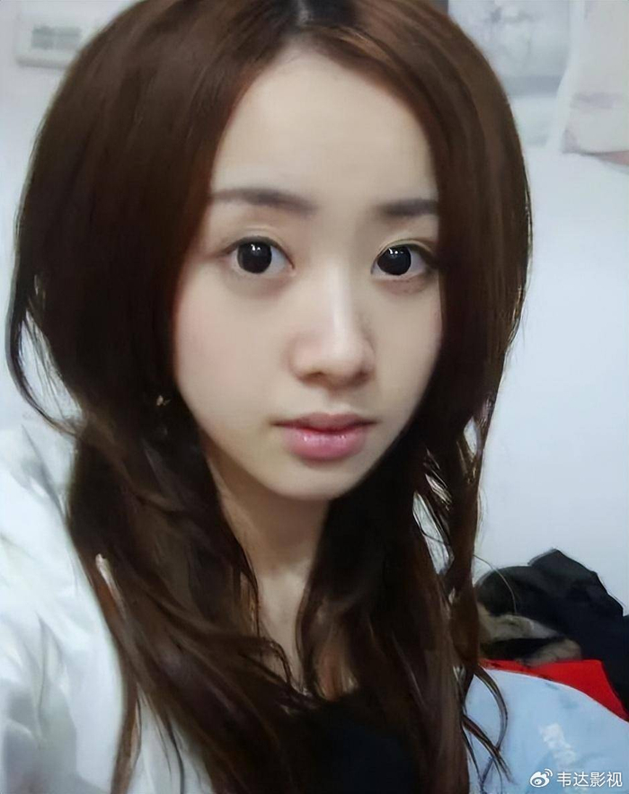 “网红鼻祖”程琳：曾称霸QQ空间的非主流女神，如今36岁怎样了？|qq空间|网恋|头像|宅男|时代_新浪新闻